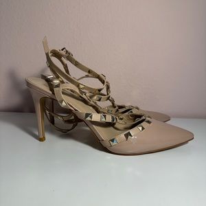 Rockstud Inspired Nude Heel Size 11